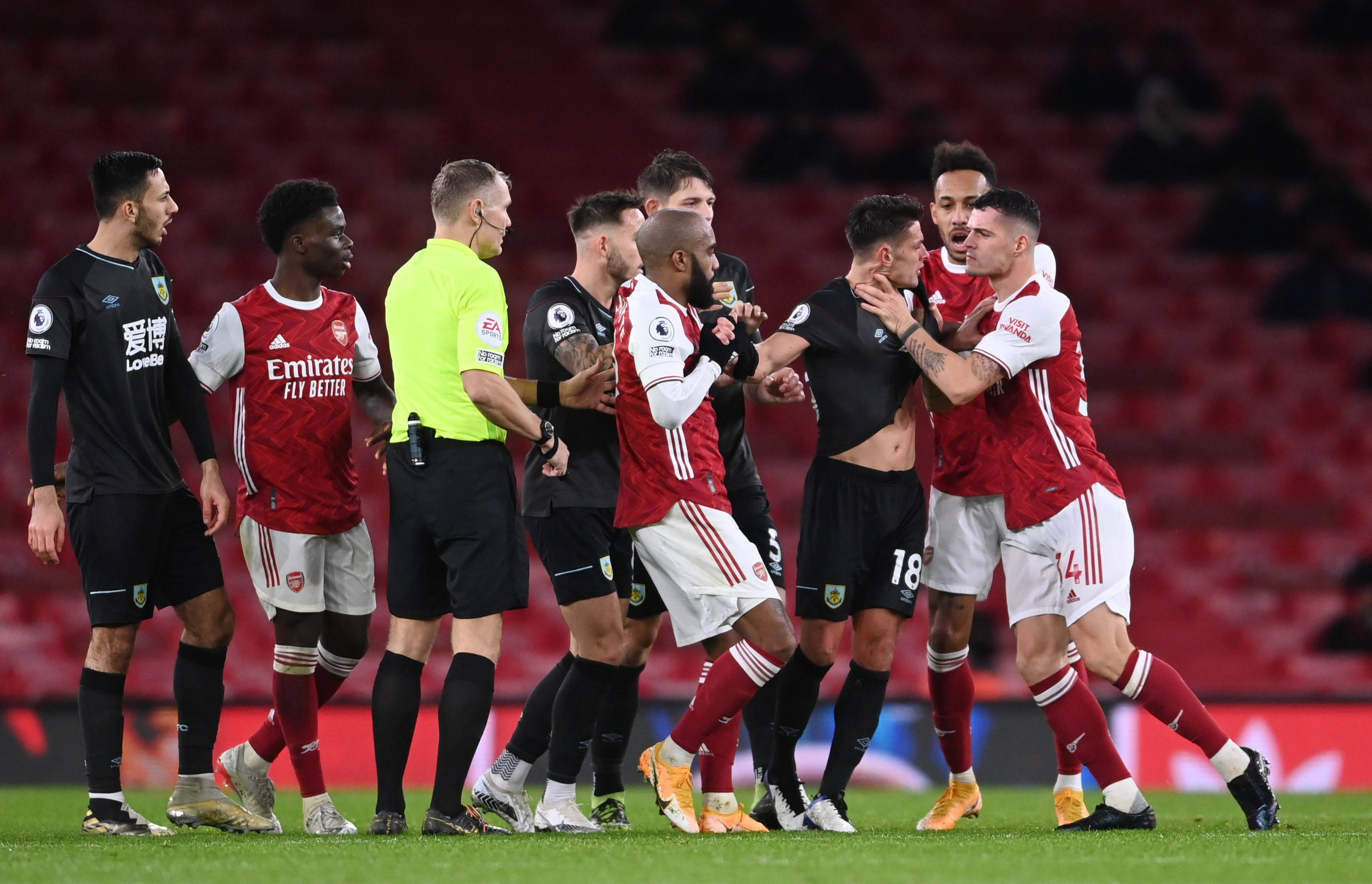 队不仅在非 队不仅在非