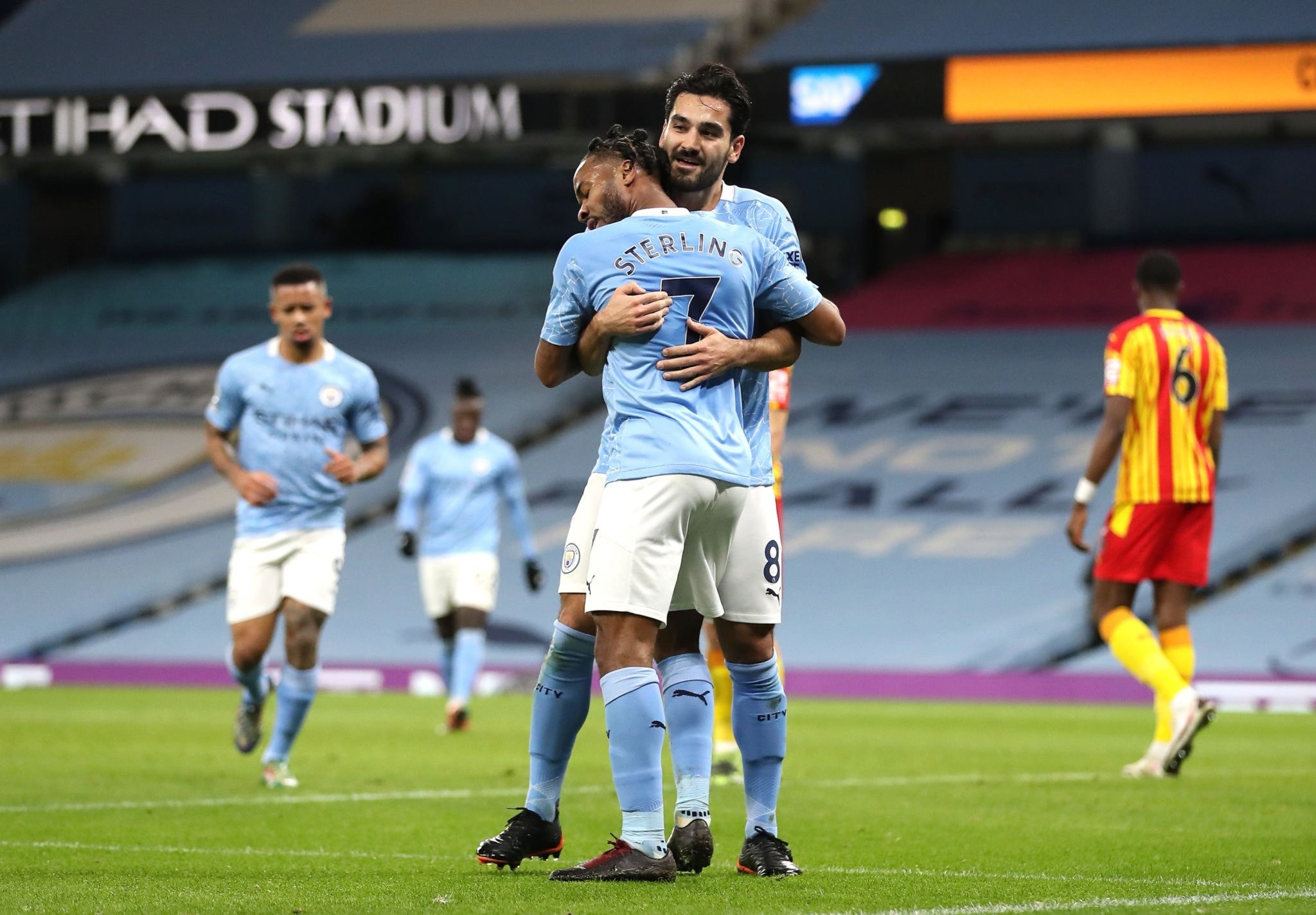 拍风波无疑 拍风波无疑